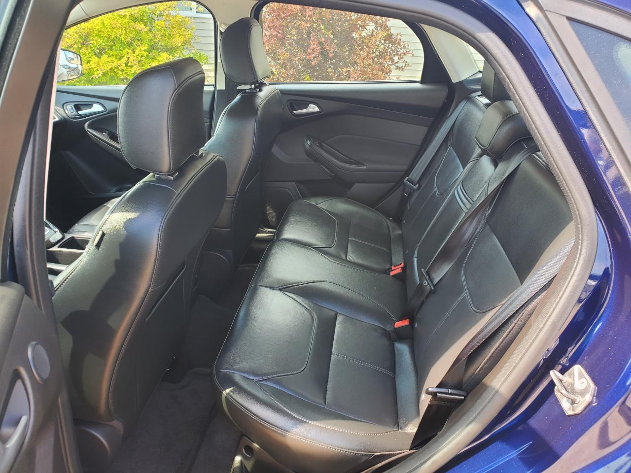 Ford Focus 4dr Sdn Titanium 2016