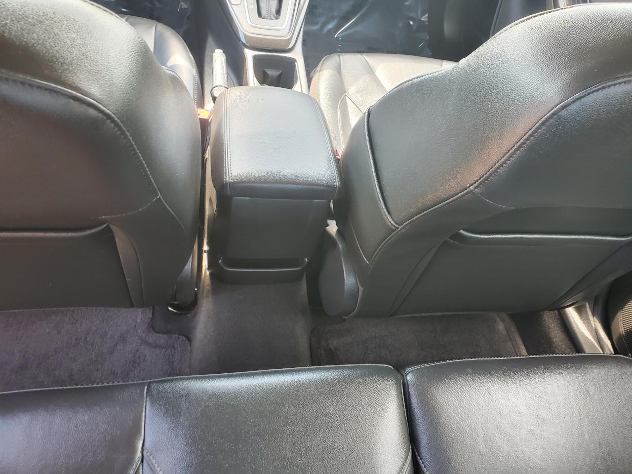 Ford Focus 4dr Sdn Titanium 2016