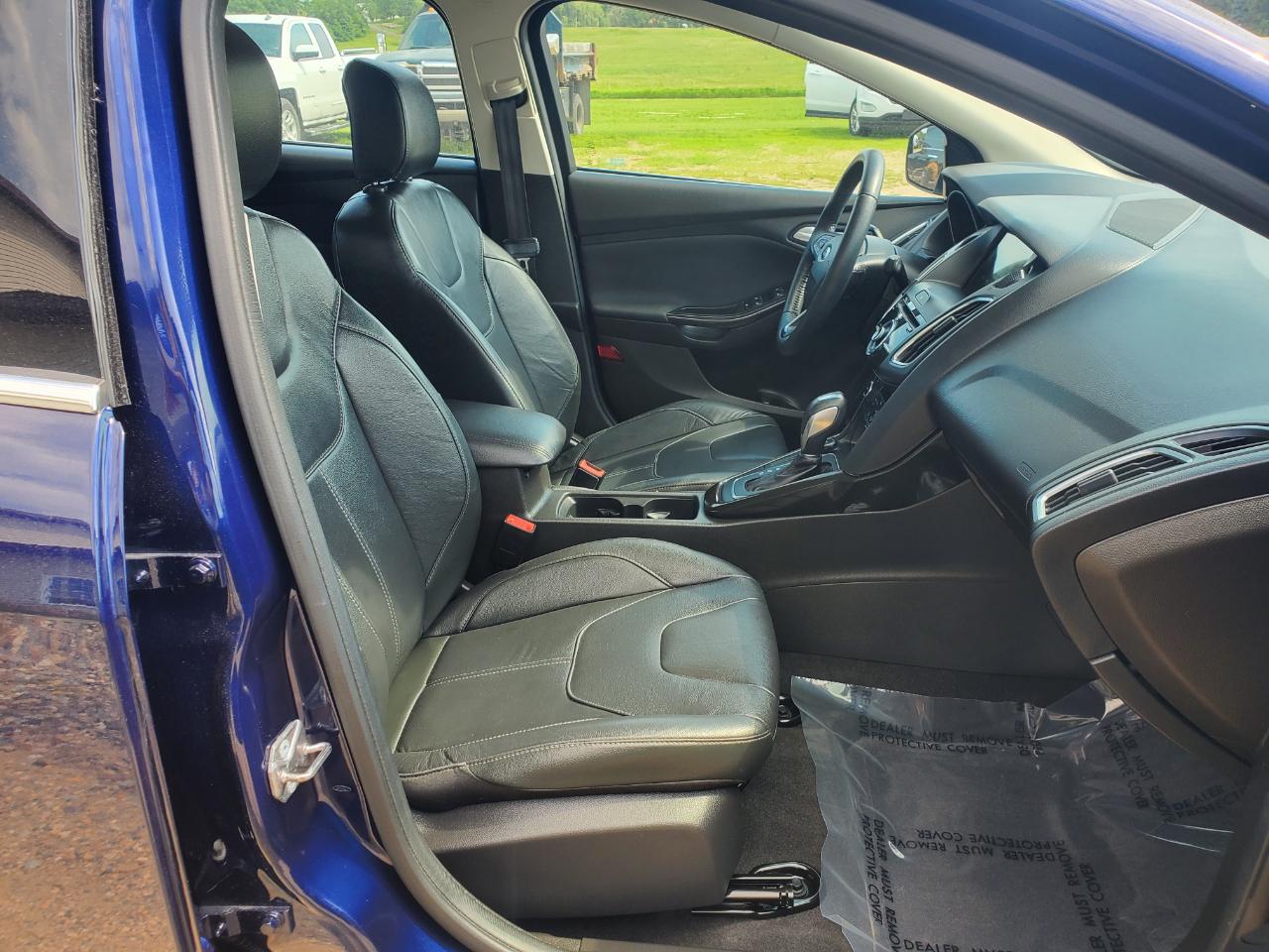 Ford Focus 4dr Sdn Titanium 2016