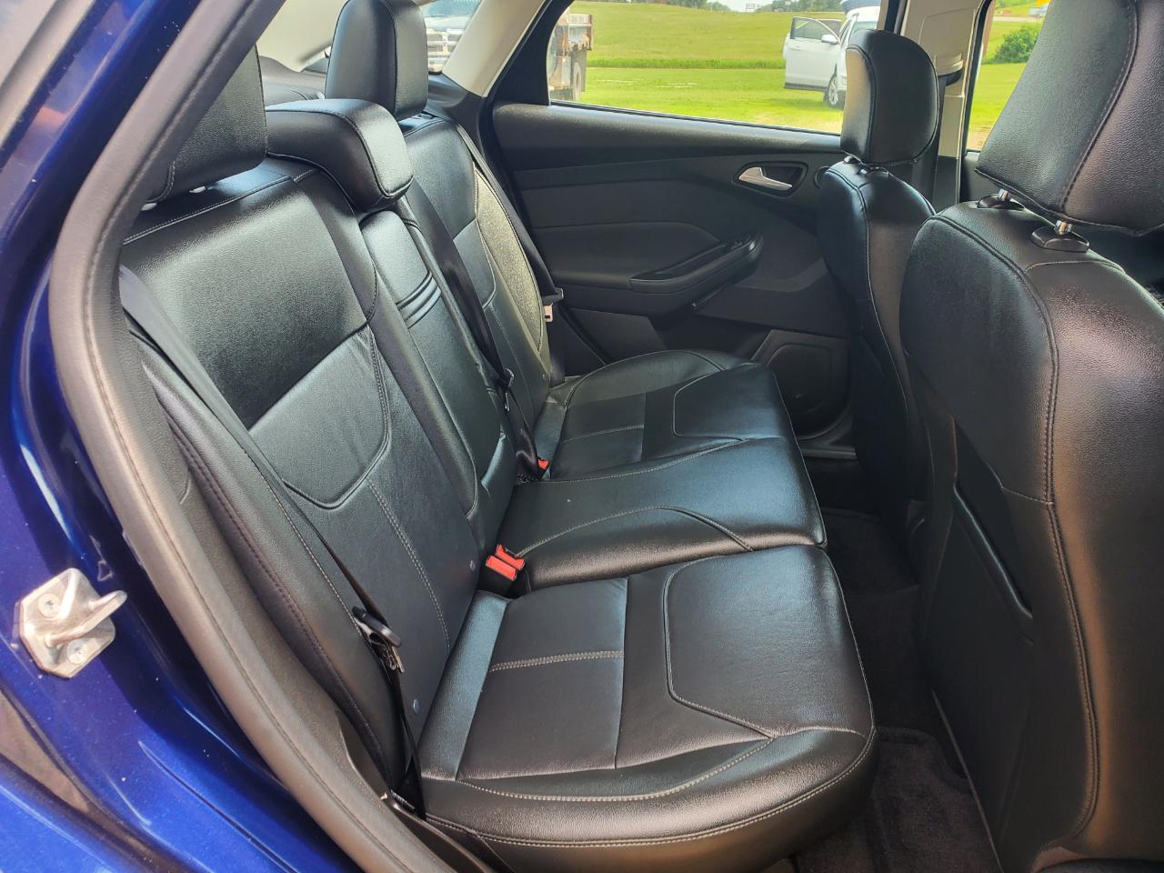 Ford Focus 4dr Sdn Titanium 2016