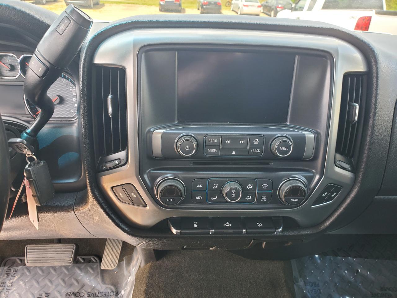 Chevrolet Silverado 1500 4WD Double Cab 143.5" LT w/2LT 2018