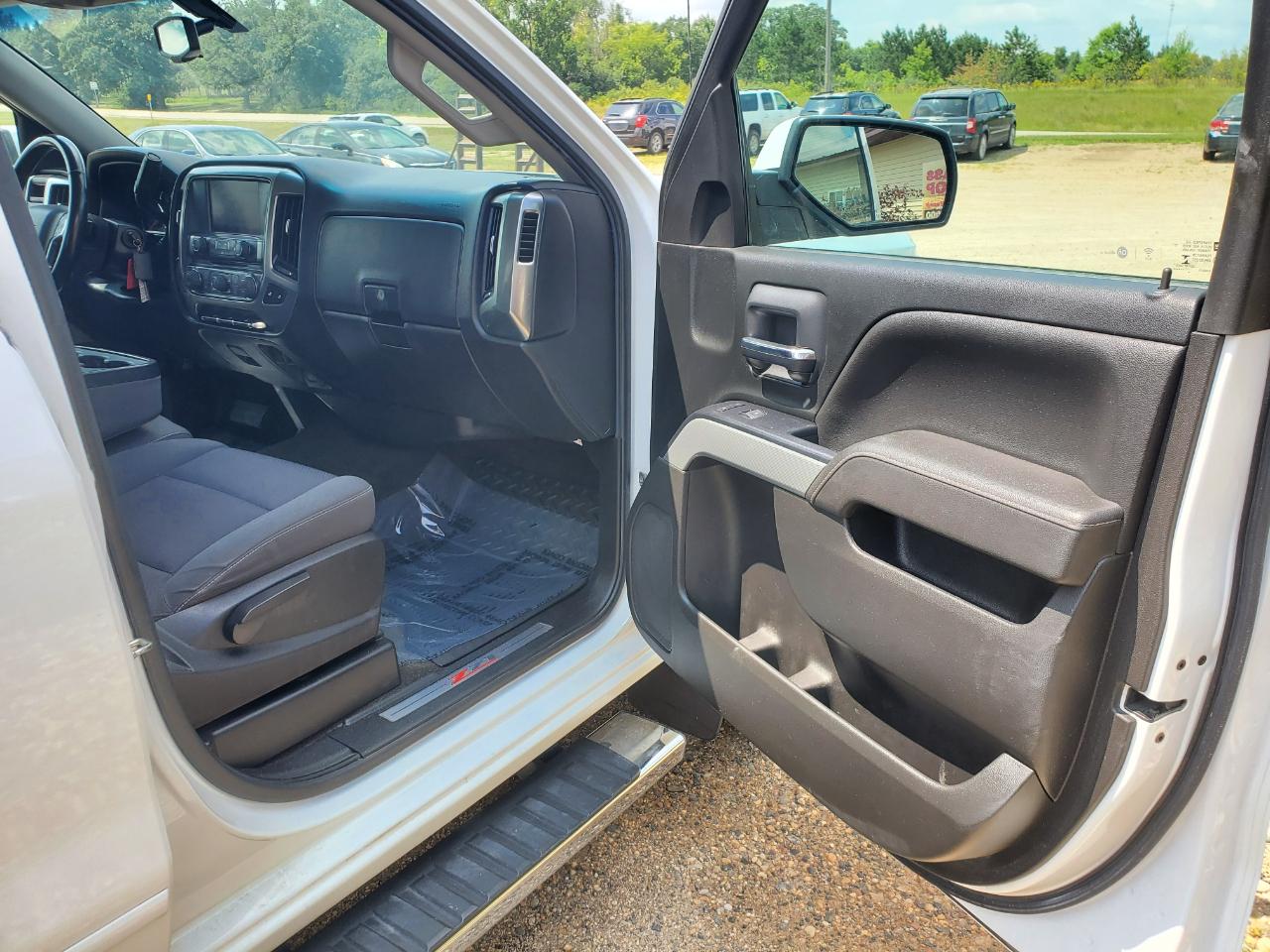 Chevrolet Silverado 1500 4WD Double Cab 143.5" LT w/2LT 2018