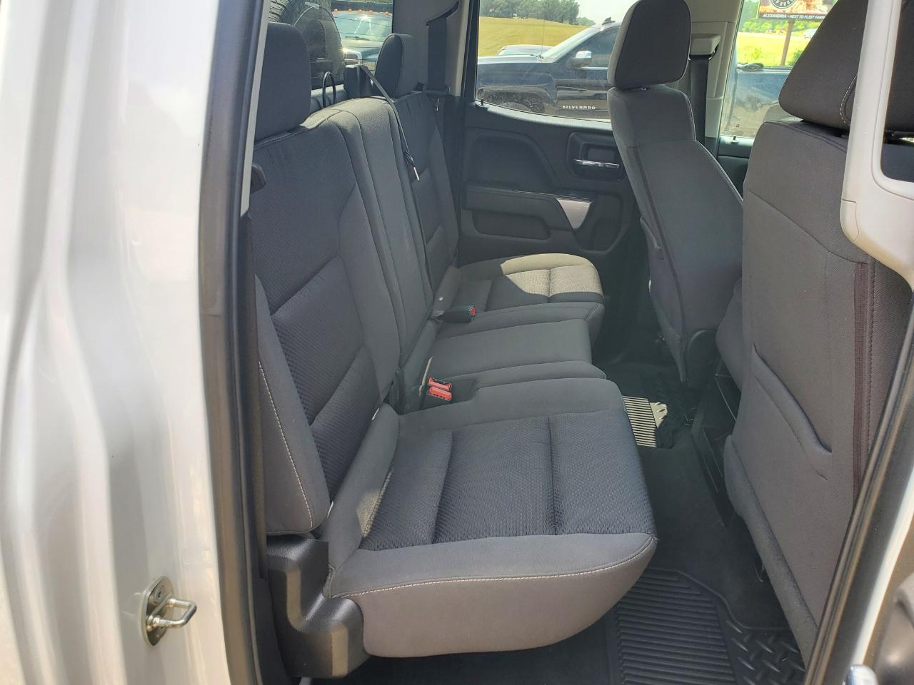 Chevrolet Silverado 1500 4WD Double Cab 143.5" LT w/2LT 2018