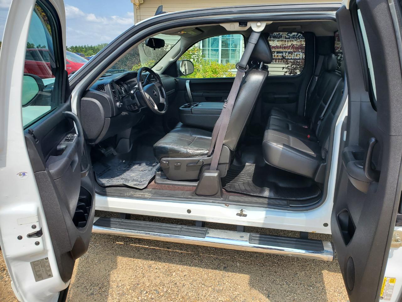 GMC Sierra 1500 4WD Ext Cab 143.5" SLE 2013