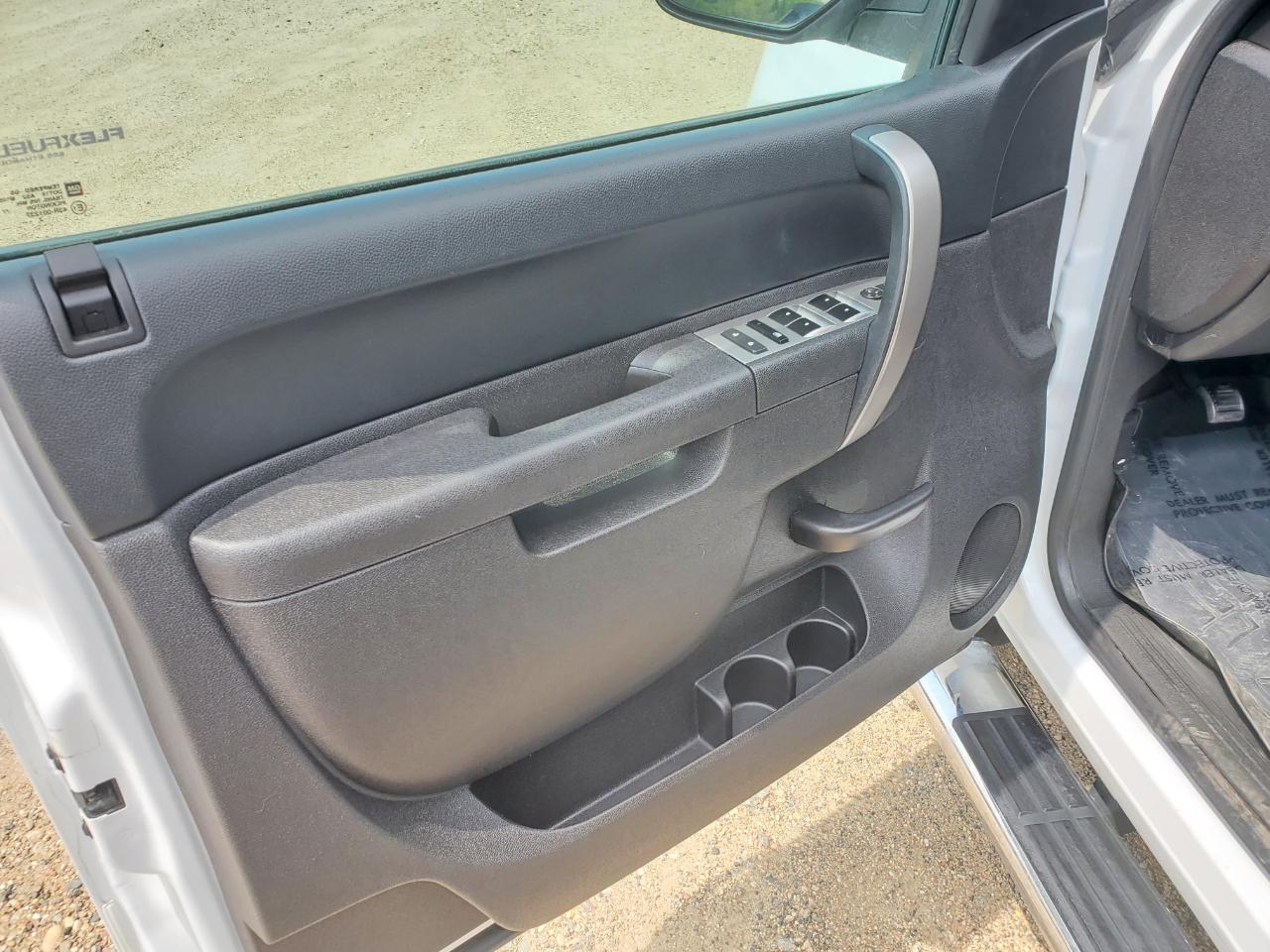 GMC Sierra 1500 4WD Ext Cab 143.5" SLE 2013