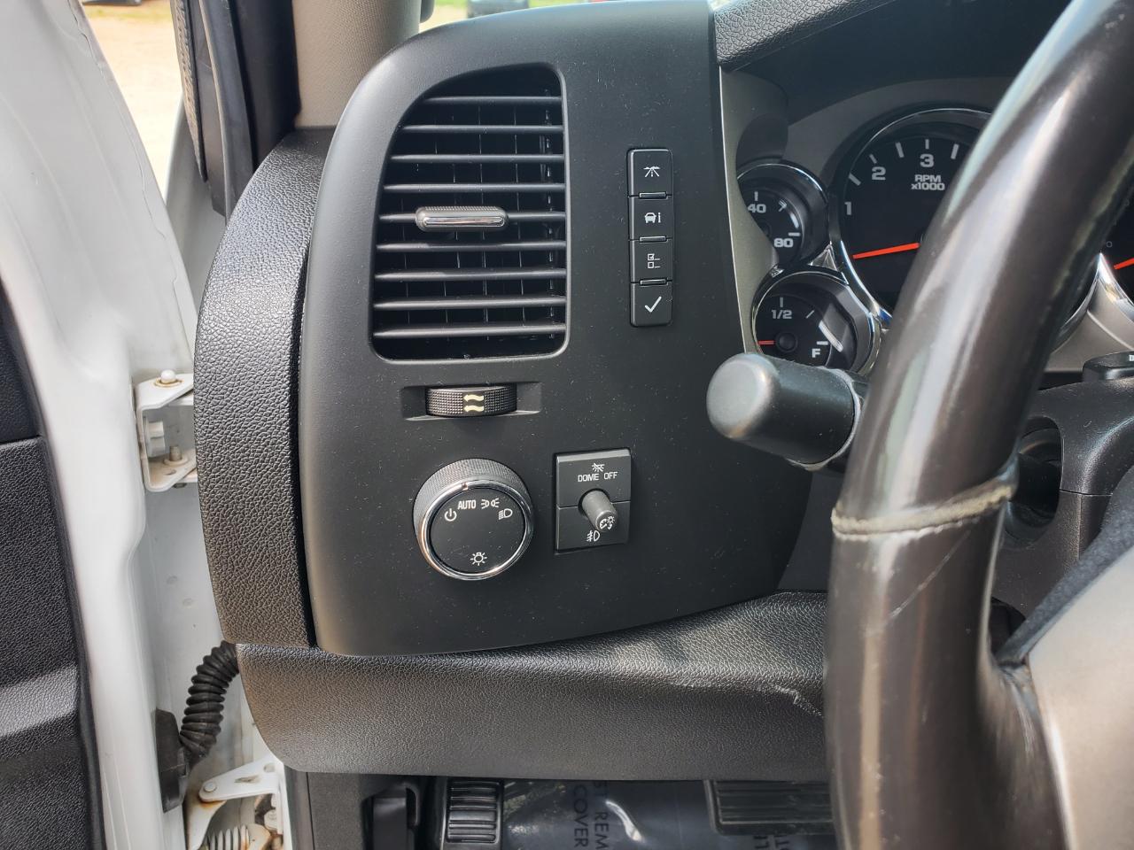 GMC Sierra 1500 4WD Ext Cab 143.5" SLE 2013