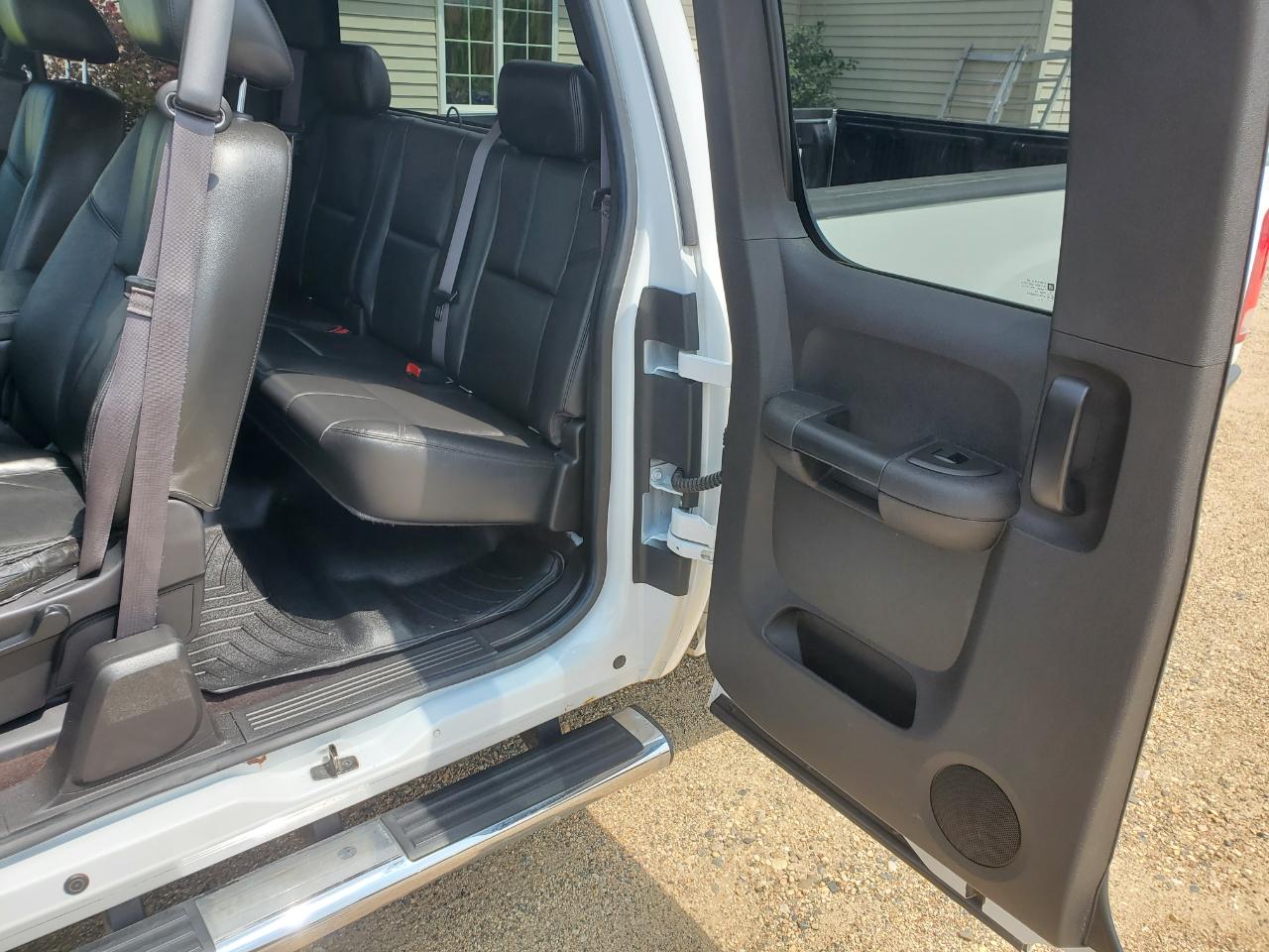 GMC Sierra 1500 4WD Ext Cab 143.5" SLE 2013