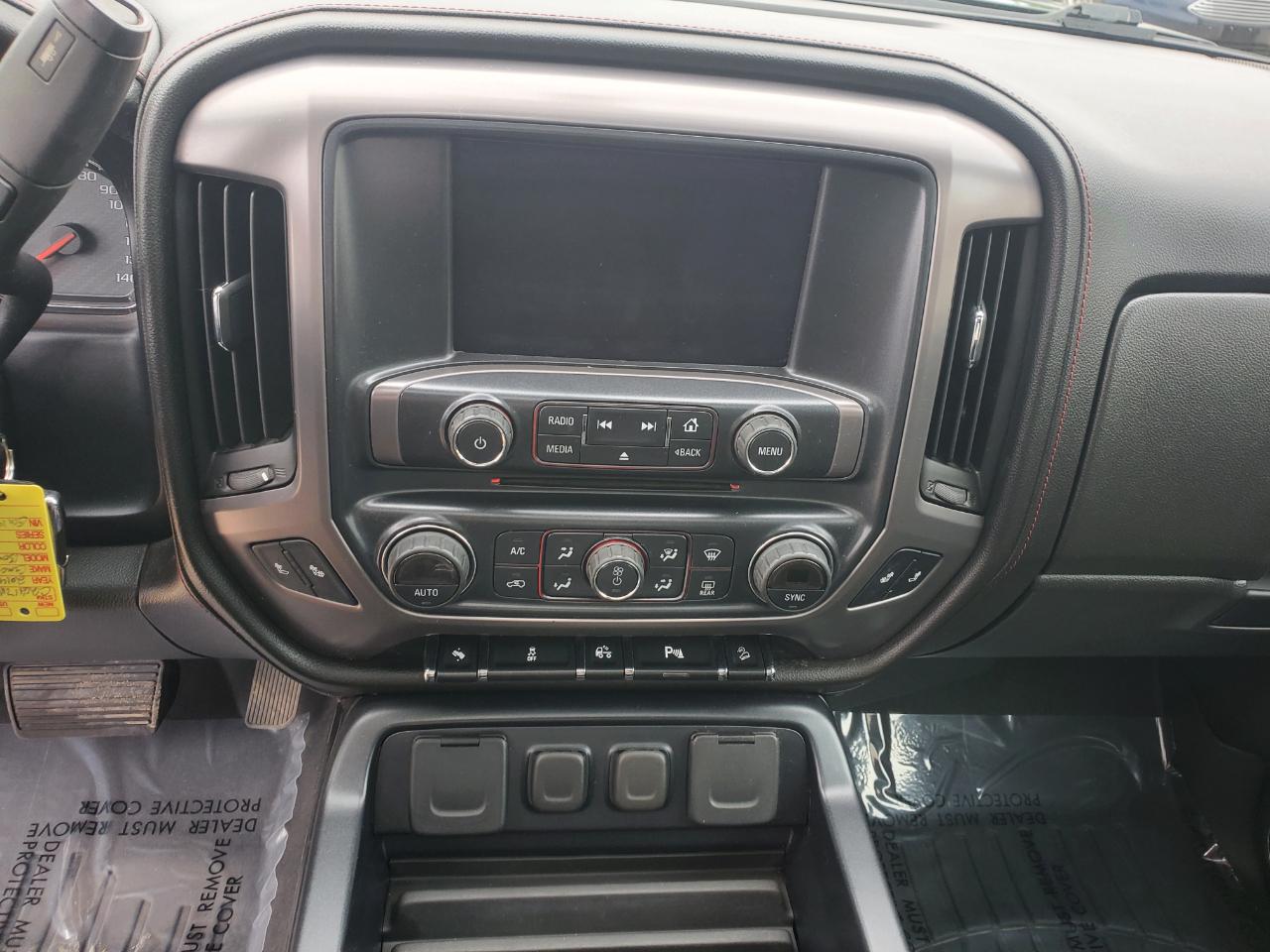 GMC Sierra 1500 4WD Crew Cab 143.5" SLT 2014