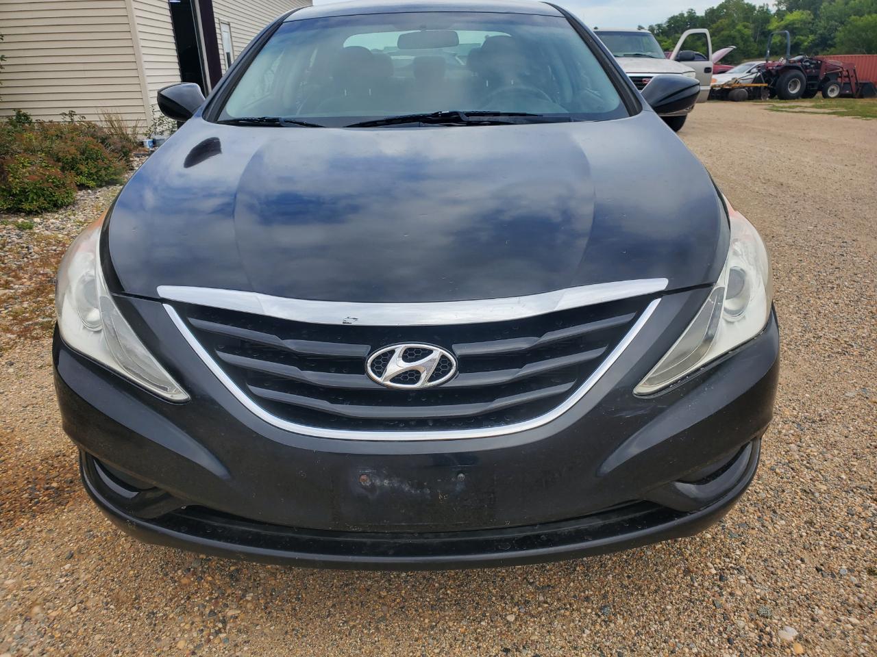 Hyundai Sonata 4dr Sdn 2.4L Auto GLS 2011