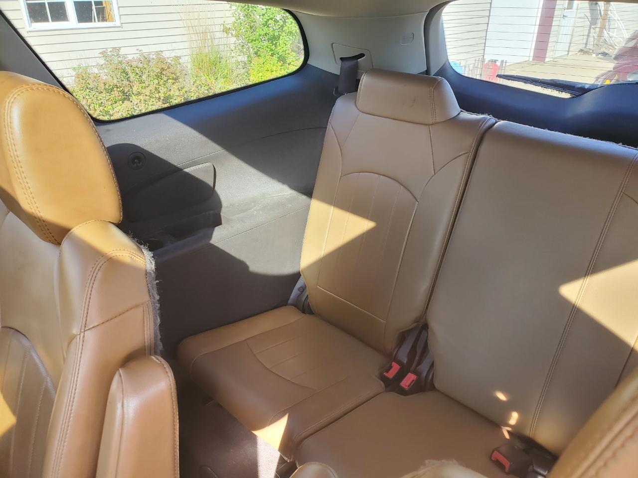 Buick Enclave AWD 4dr Premium 2015