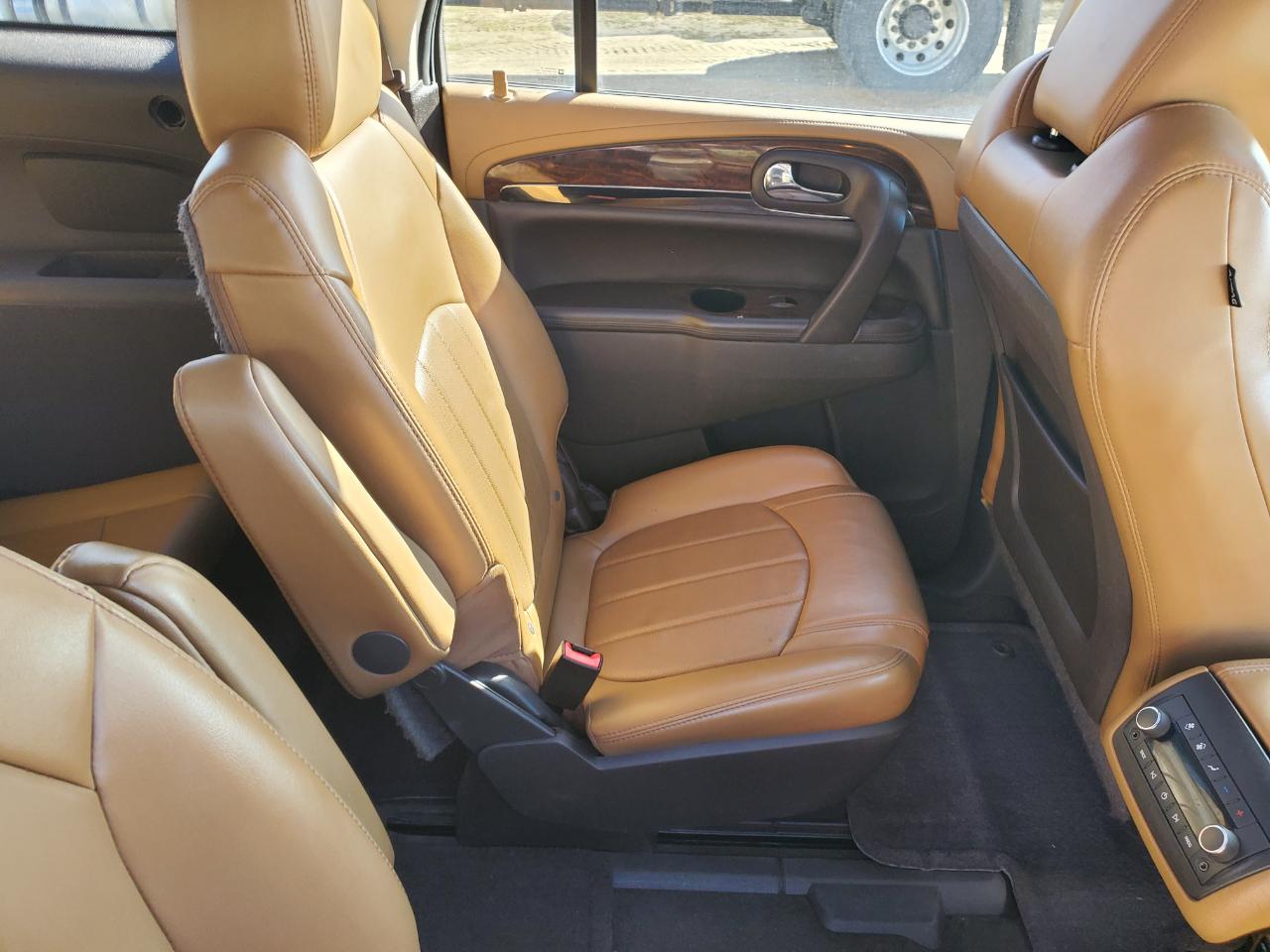 Buick Enclave AWD 4dr Premium 2015