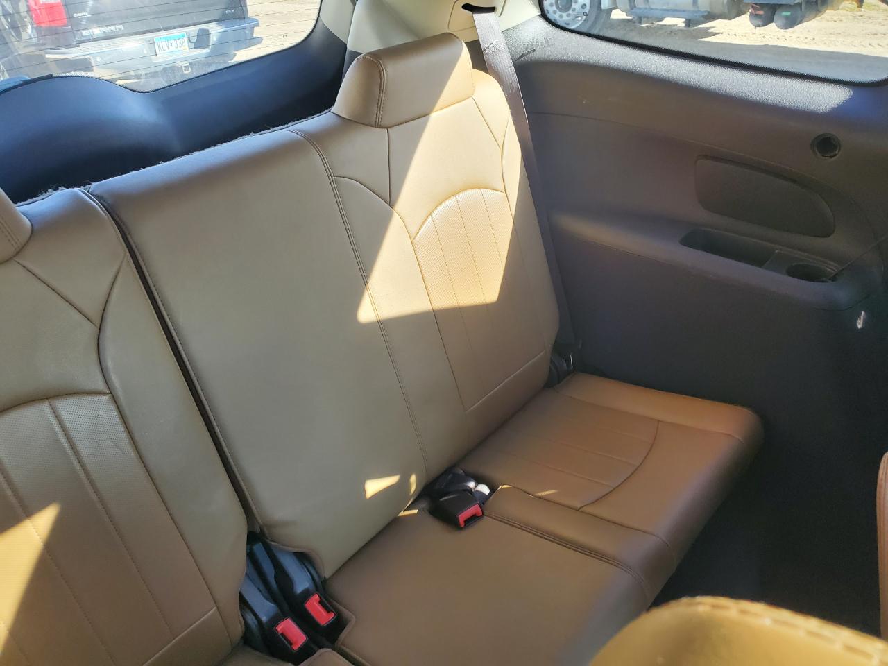 Buick Enclave AWD 4dr Premium 2015