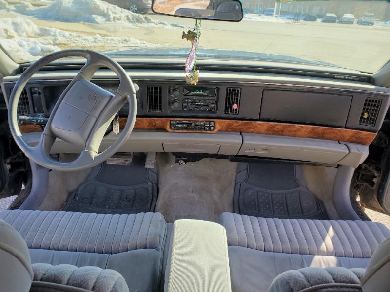 Buick Park Avenue Sedan 1996