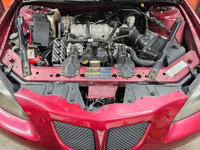 Pontiac Grand Prix Base 2006