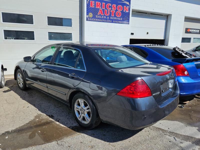 Honda Accord EX Sedan AT with Side Curtain Airbags 2006