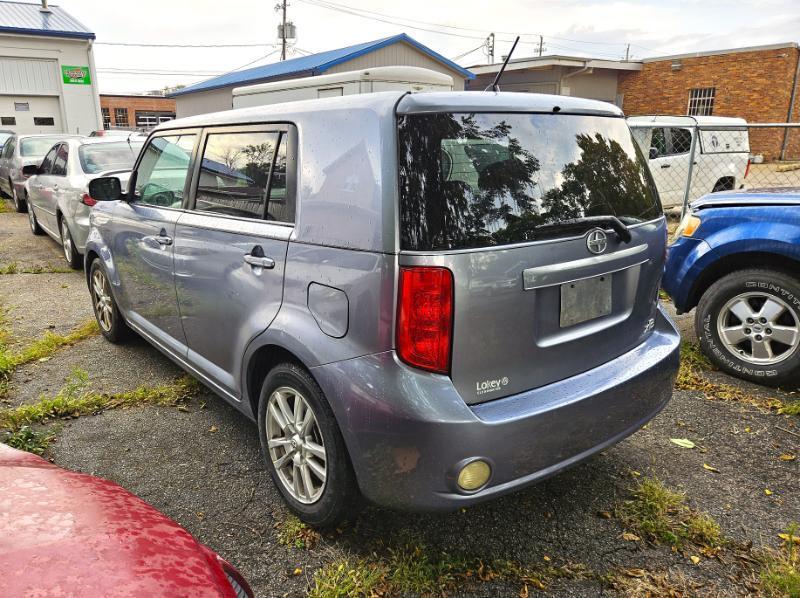 Scion xB Wagon 2009