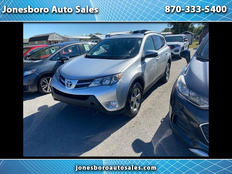 2015 Toyota RAV4 4-Door 2WD XLE