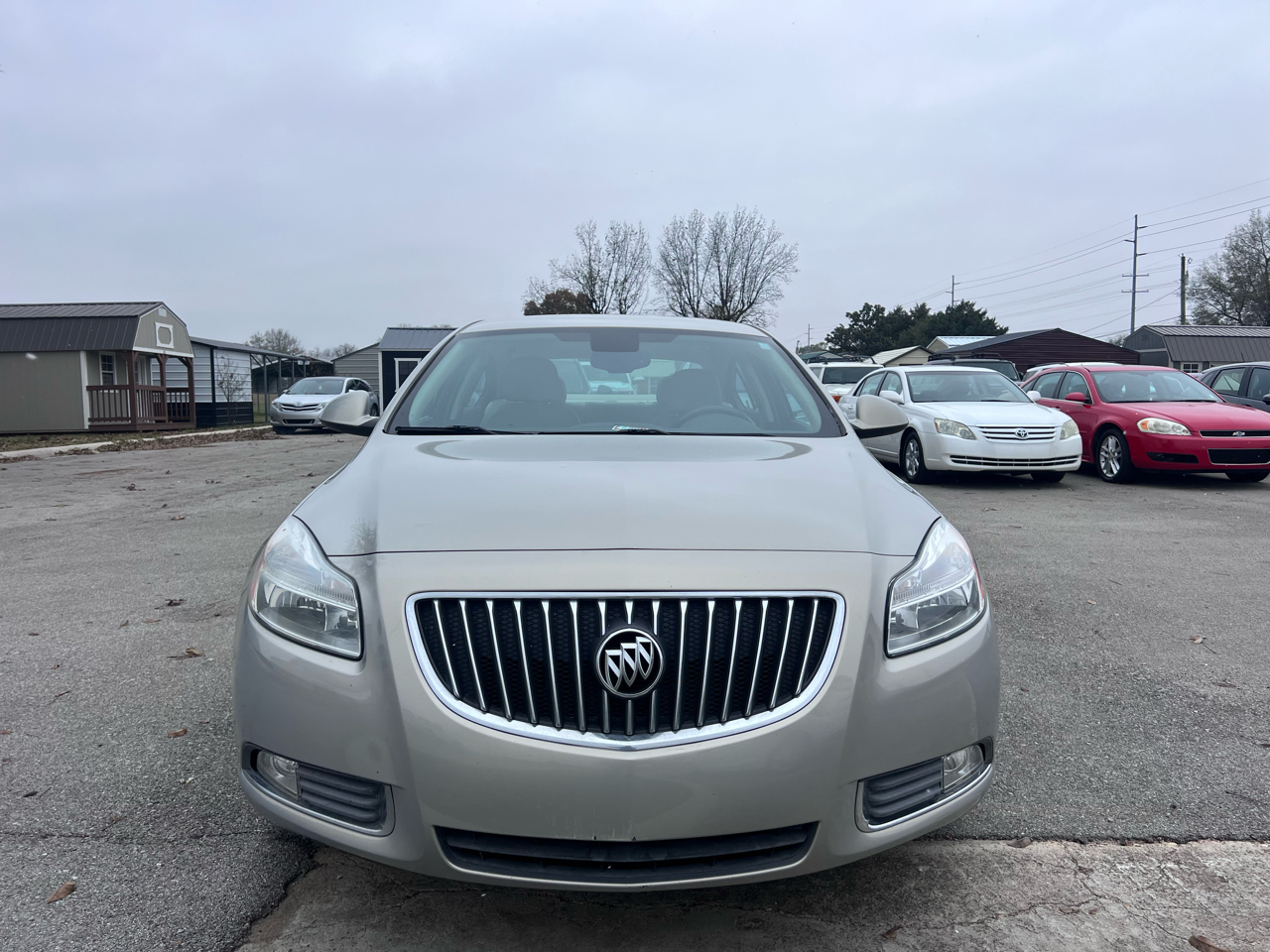 2011 Buick Regal CXL photo 2