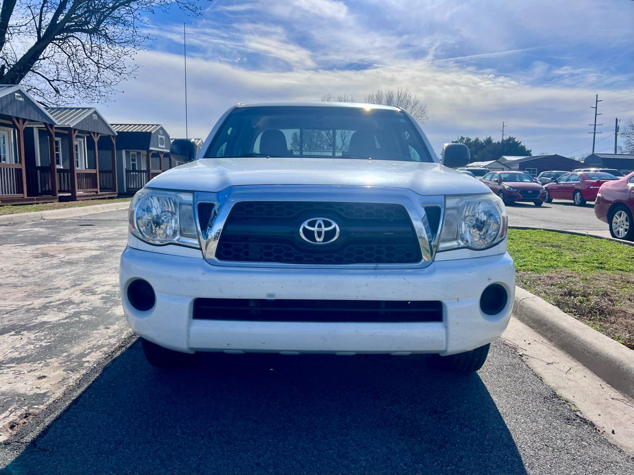 Toyota Tacoma Access Cab 2WD 2011