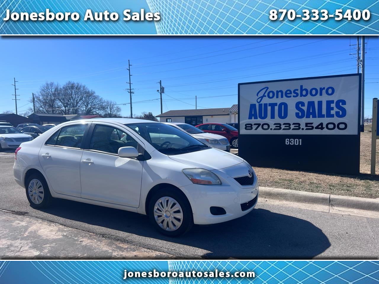 Toyota Yaris Sedan 4-Speed AT 2010