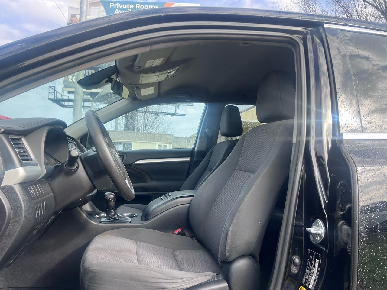 Toyota Highlander LE Plus FWD V6 2018