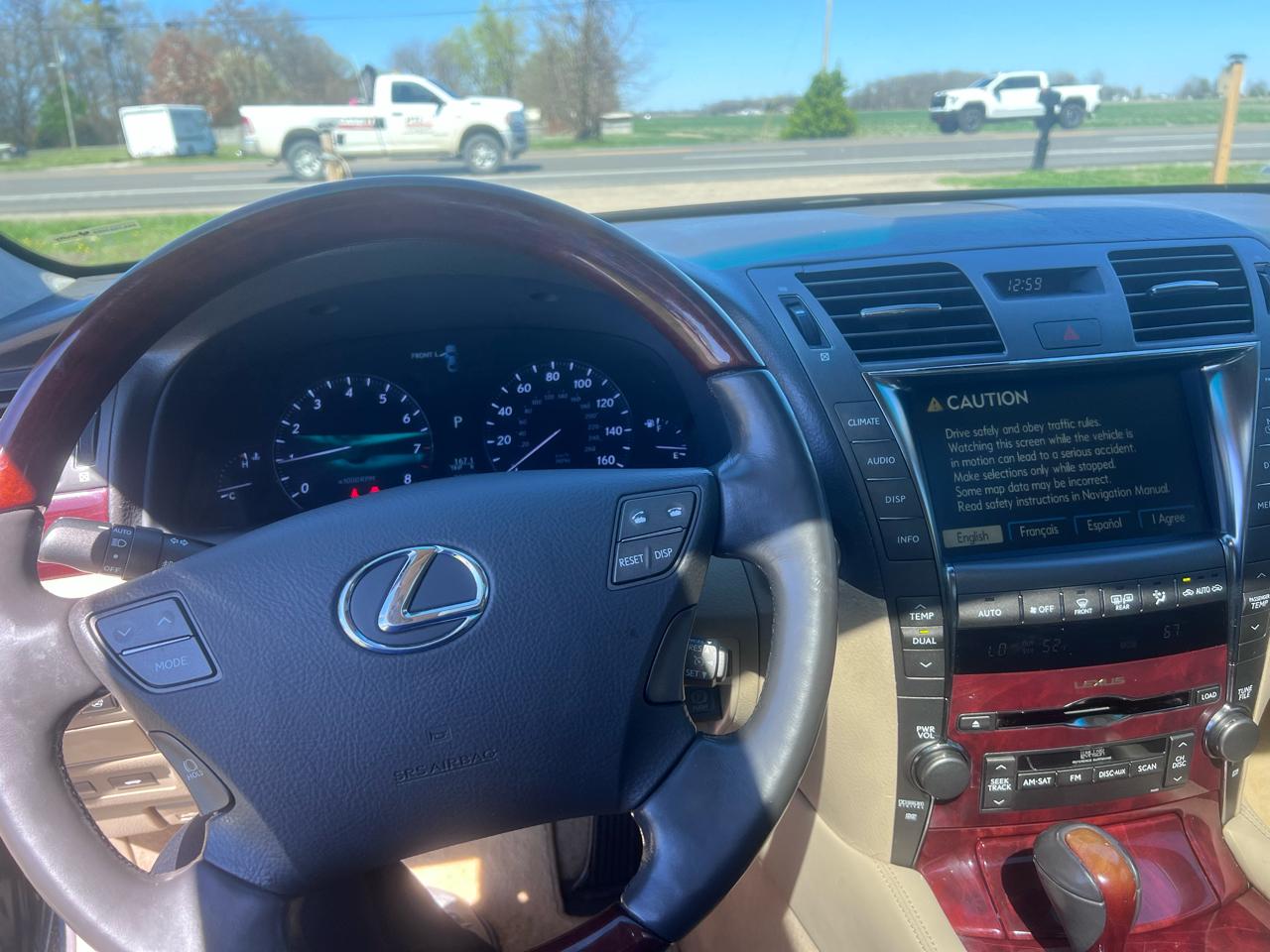 Lexus LS 460 L Luxury Sedan 2007