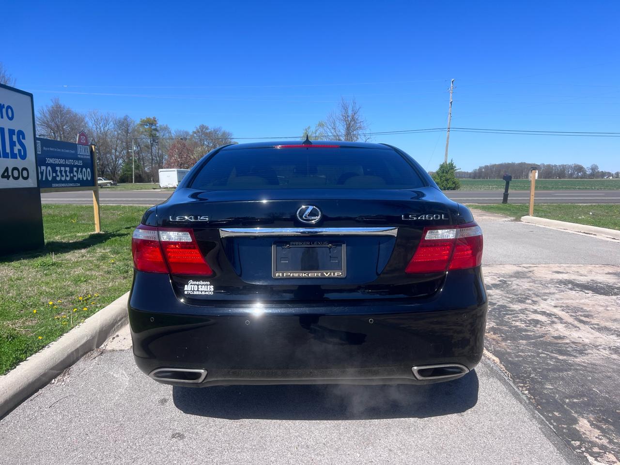 Lexus LS 460 L Luxury Sedan 2007