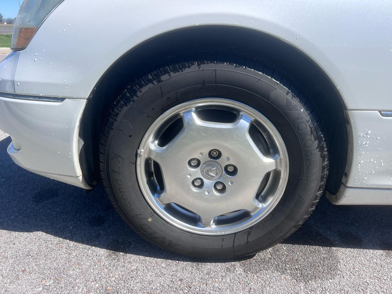 Lexus LS 430 Sedan 2002