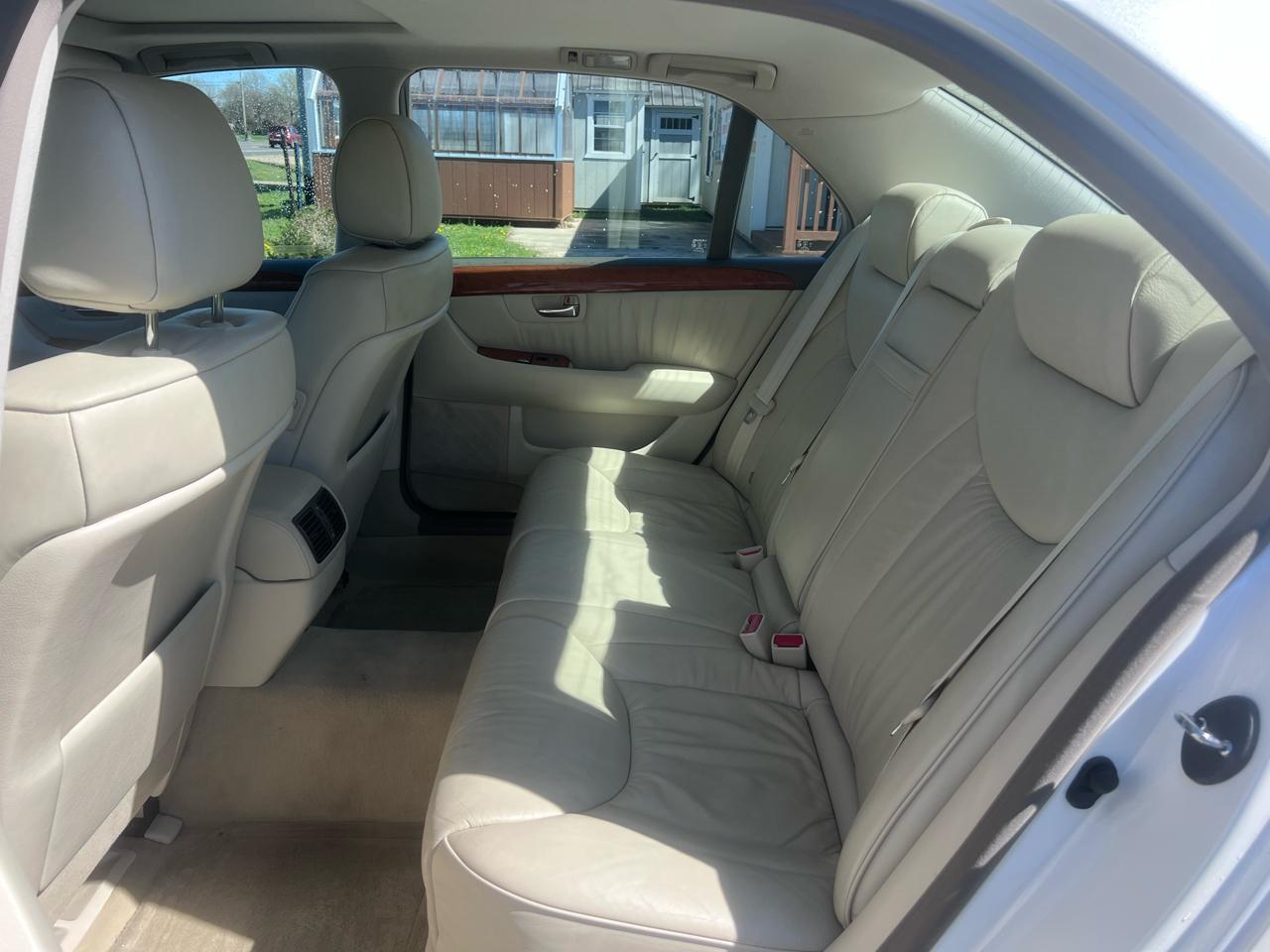 Lexus LS 430 Sedan 2002