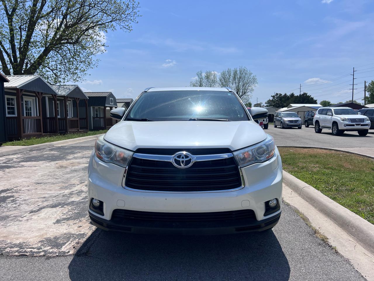 Toyota Highlander XLE AWD V6 2015