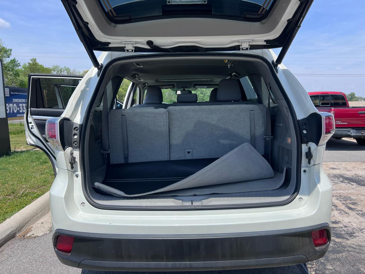 Toyota Highlander XLE AWD V6 2015