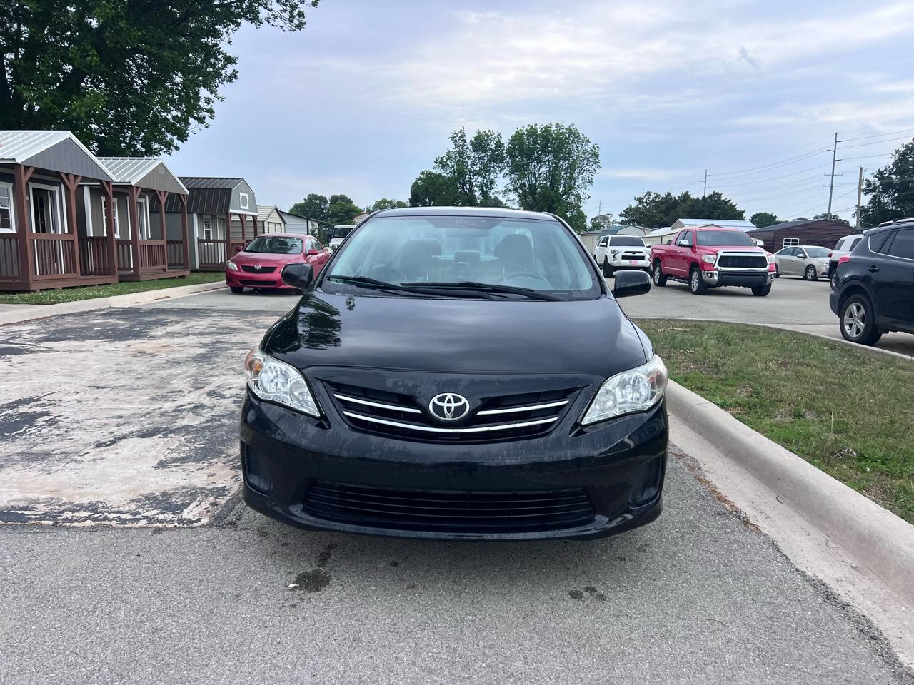 Toyota Corolla 4dr Sdn Auto (Natl) 2013