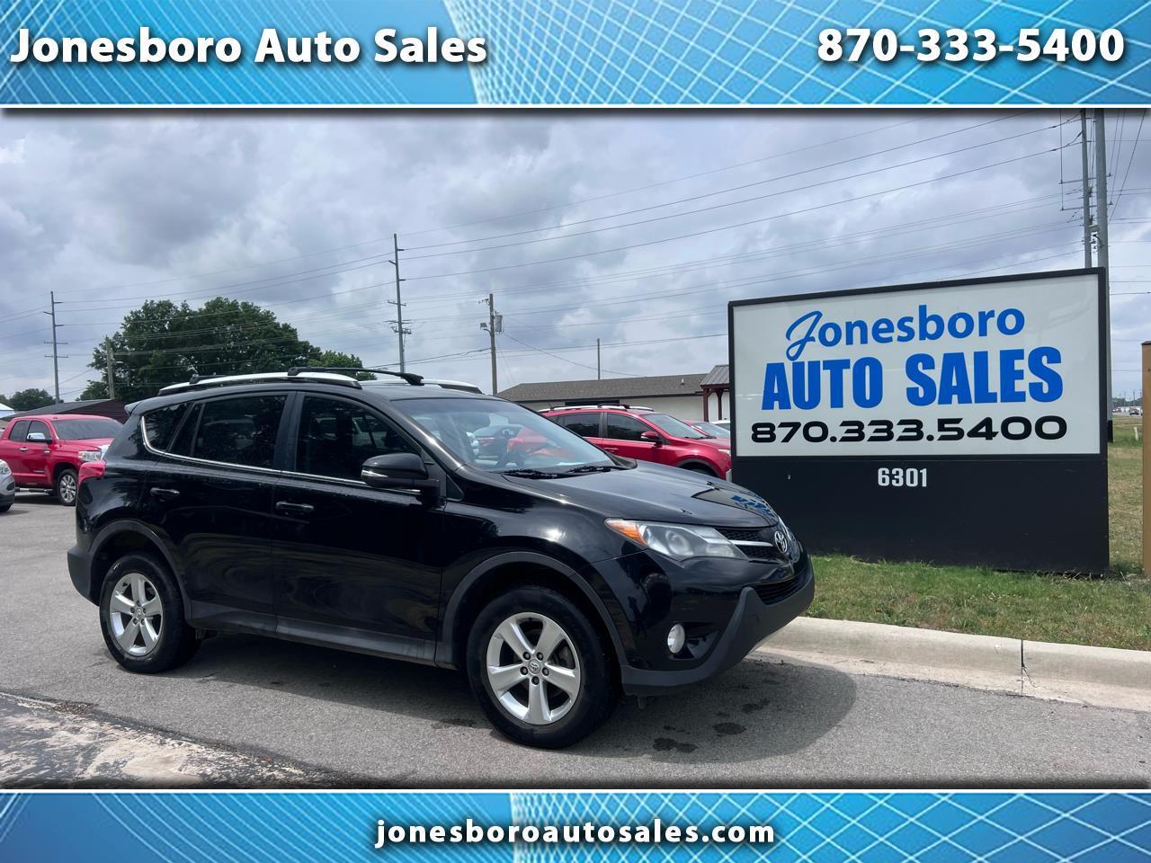2013 Toyota RAV4 XLE's photo