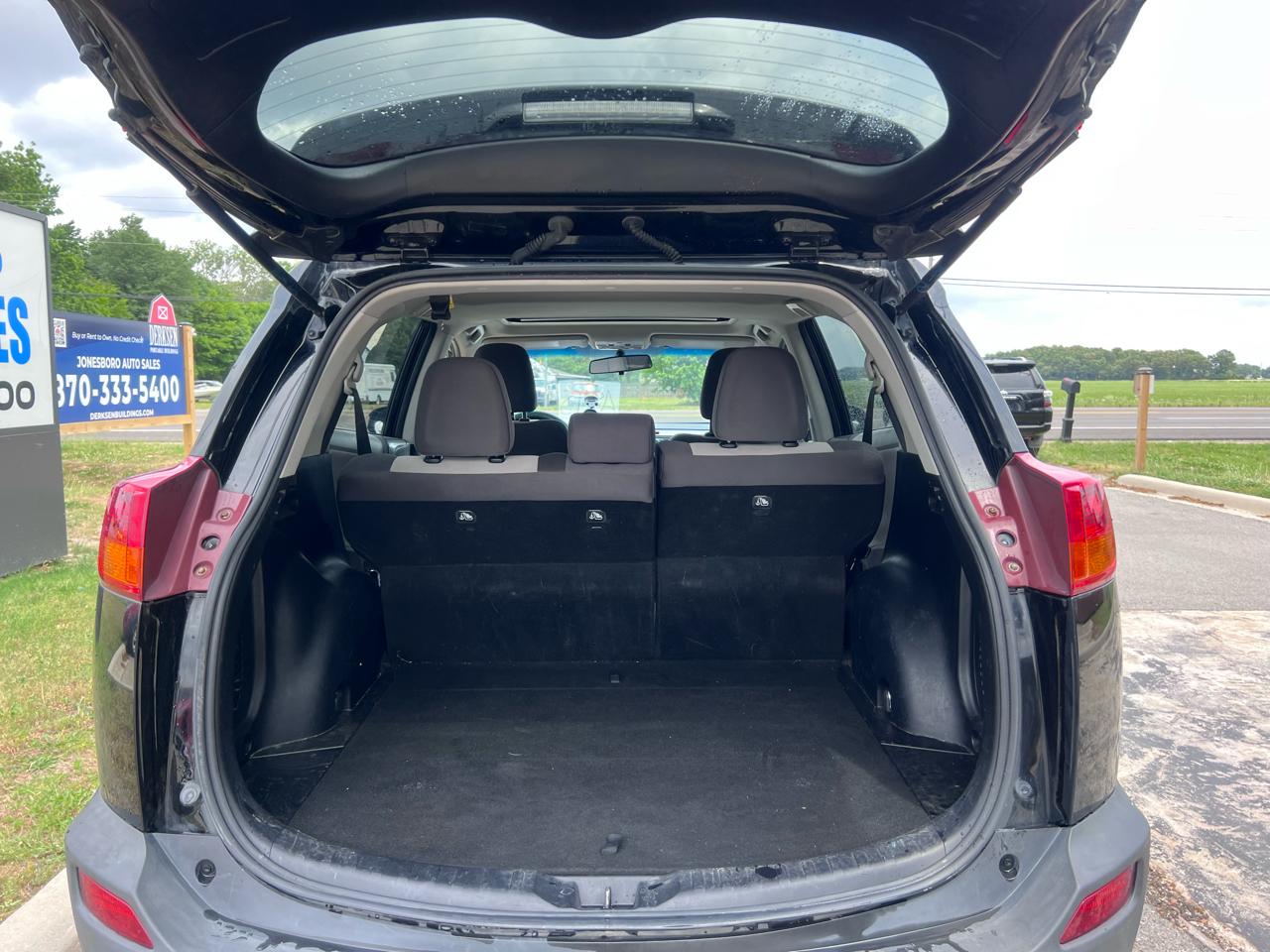 Toyota RAV4 XLE FWD 2013