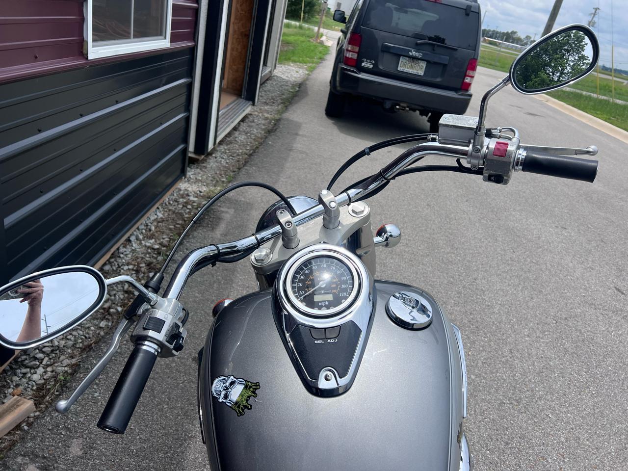 Suzuki VL800  2002