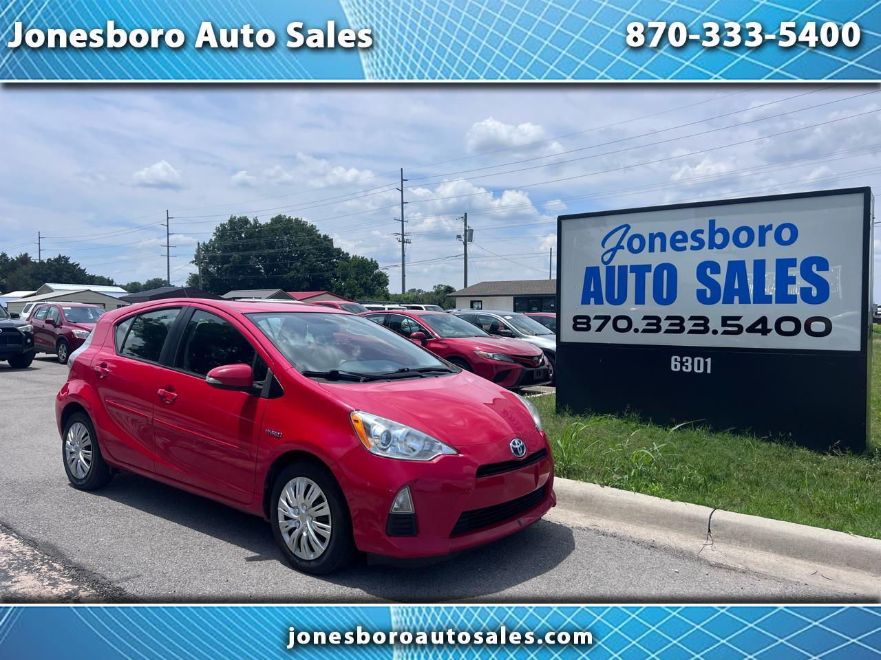 Toyota Prius c One 2013