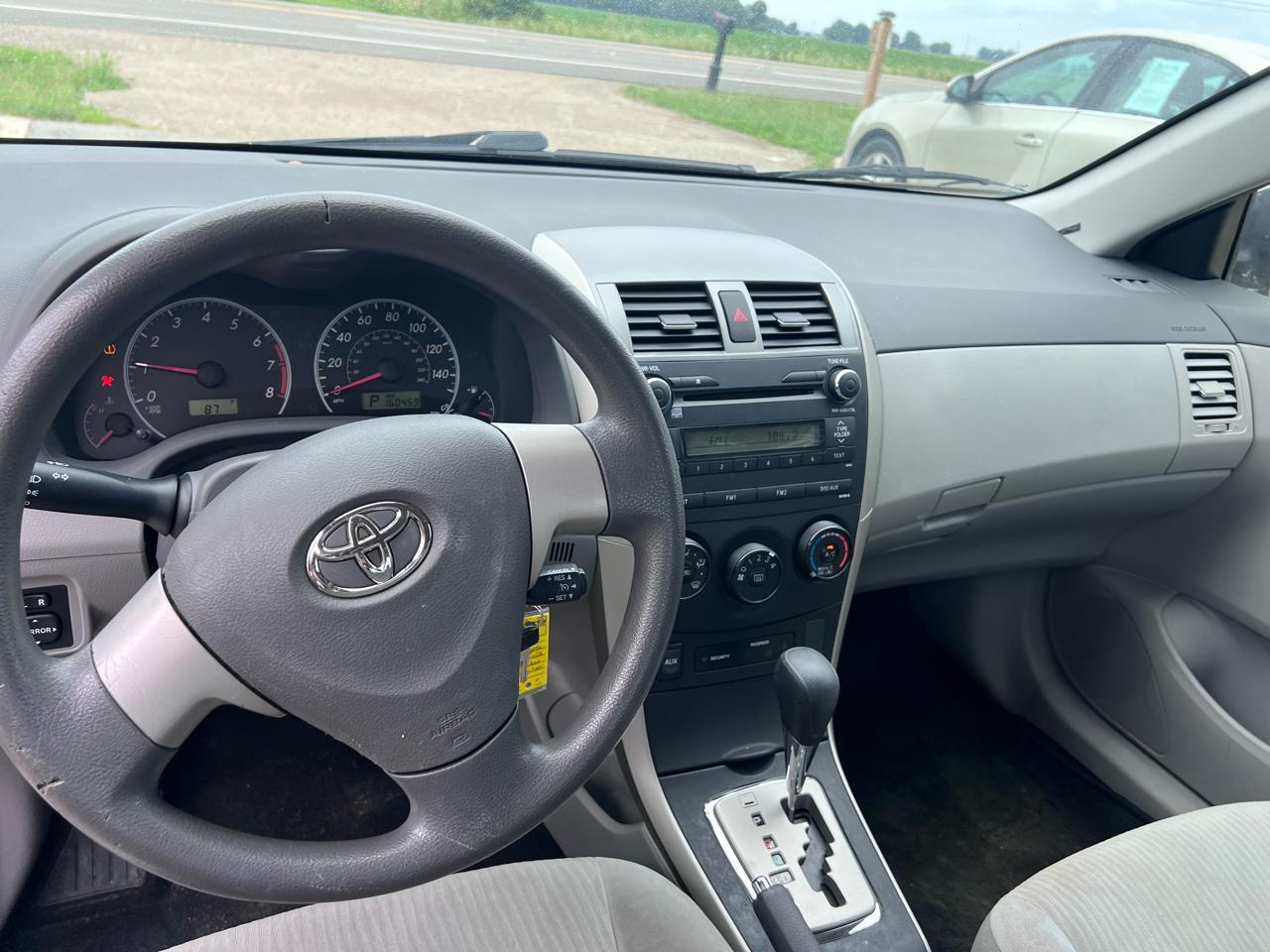 Toyota Corolla 4dr Sdn Auto (Natl) 2010