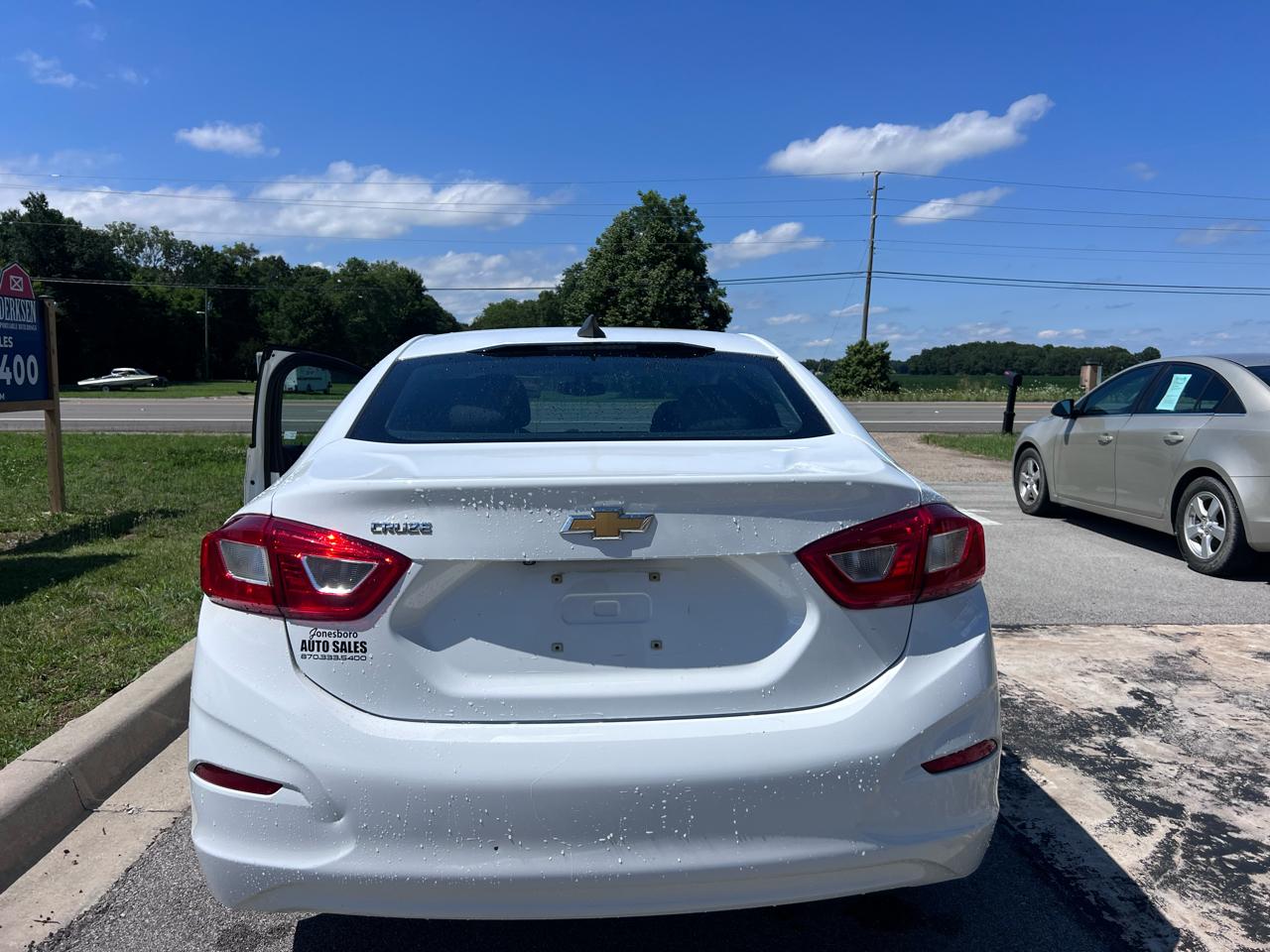 Chevrolet Cruze LS Auto 2016