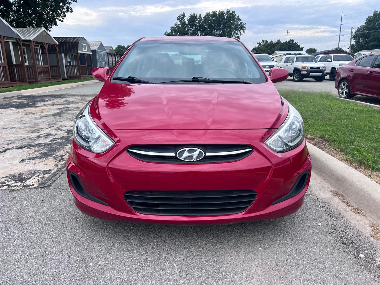 Hyundai Accent SE 4-Door 6A 2016