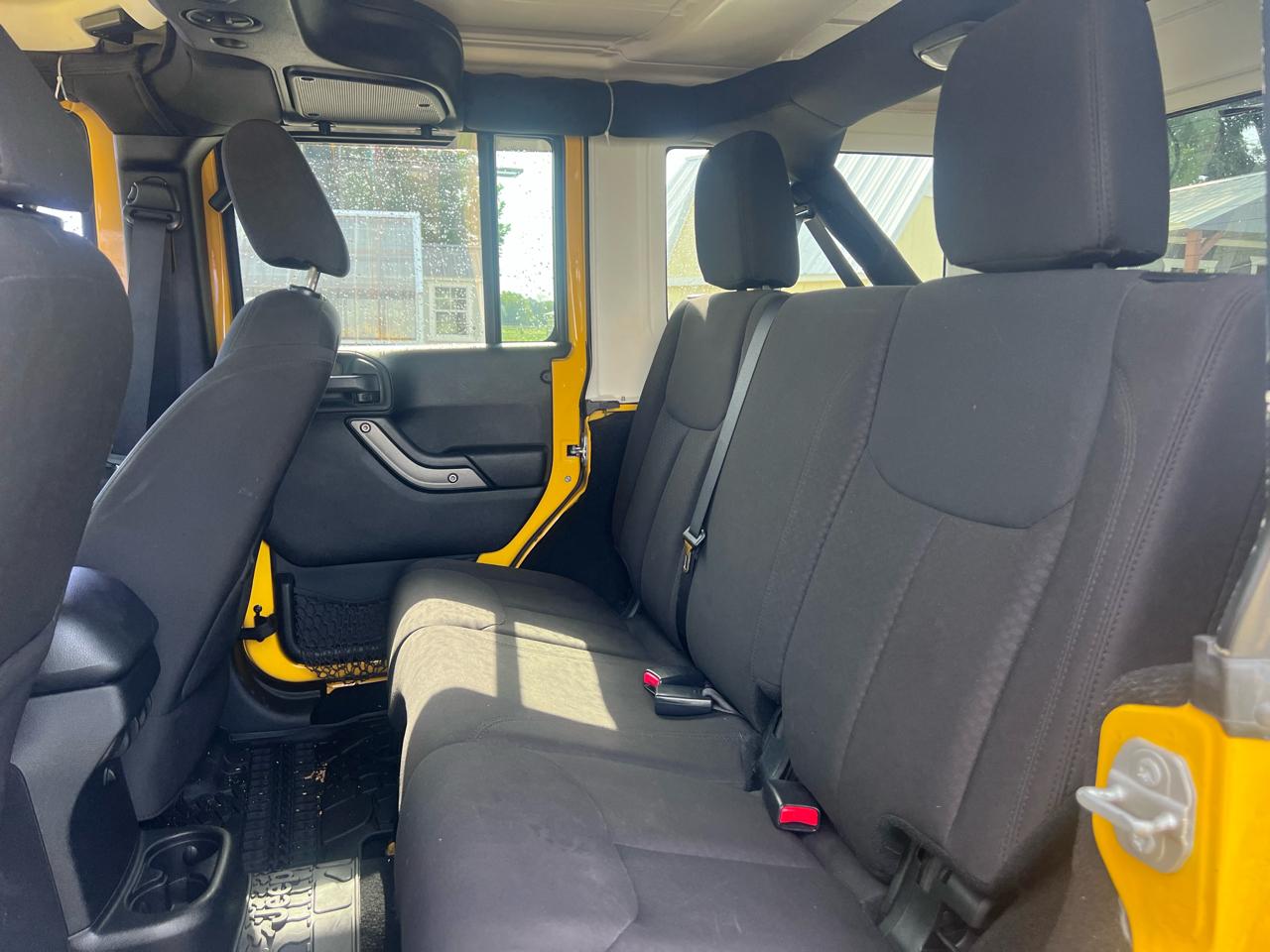 Jeep Wrangler Unlimited Sport 4WD 2015