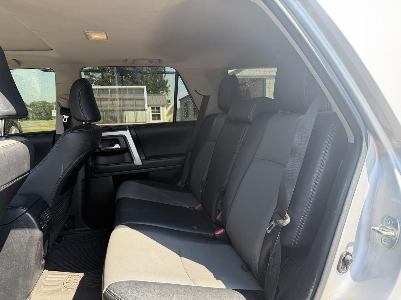 Toyota 4Runner SR5 Premium 4WD 2022