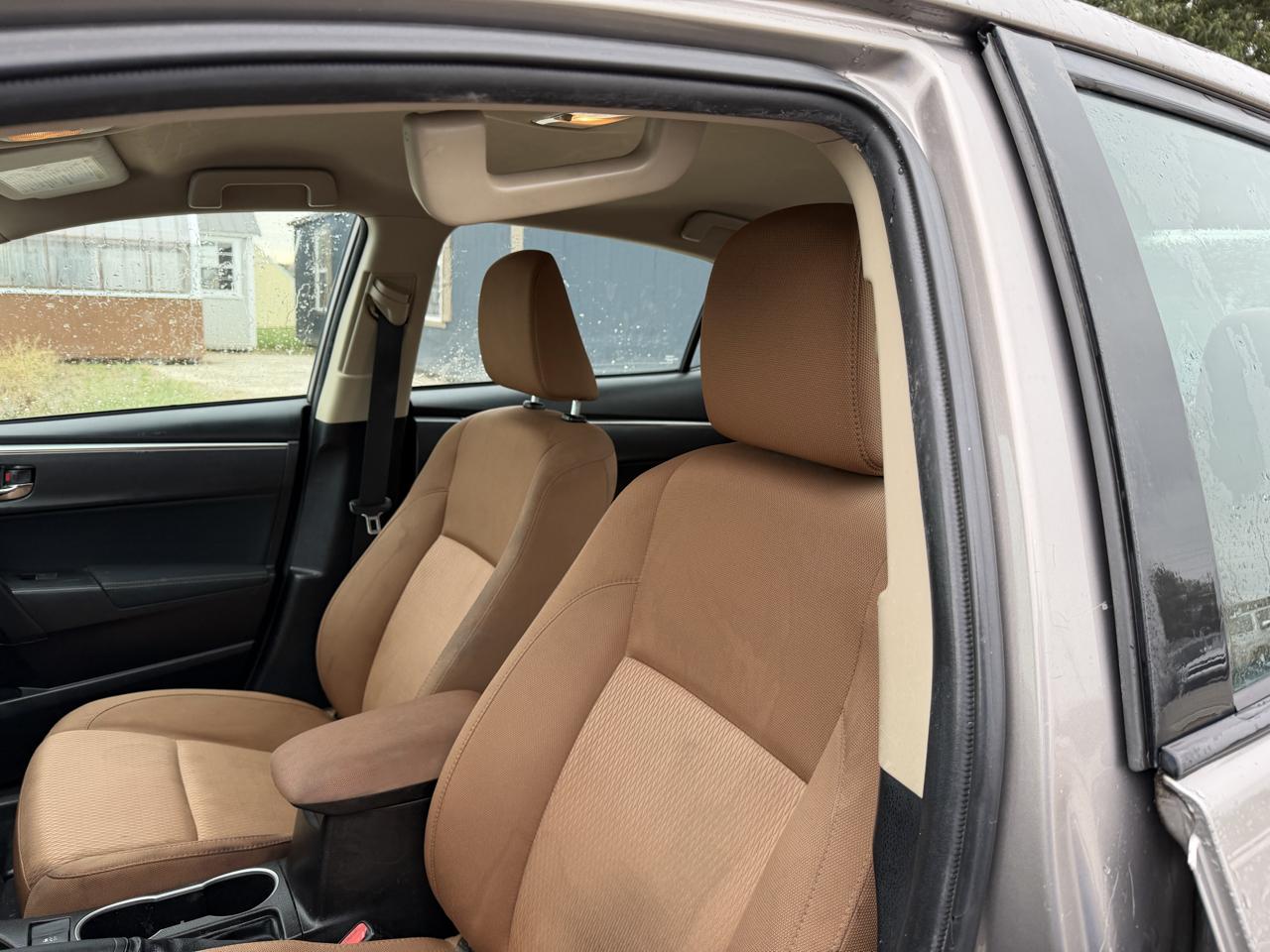 Toyota Corolla LE CVT 2014