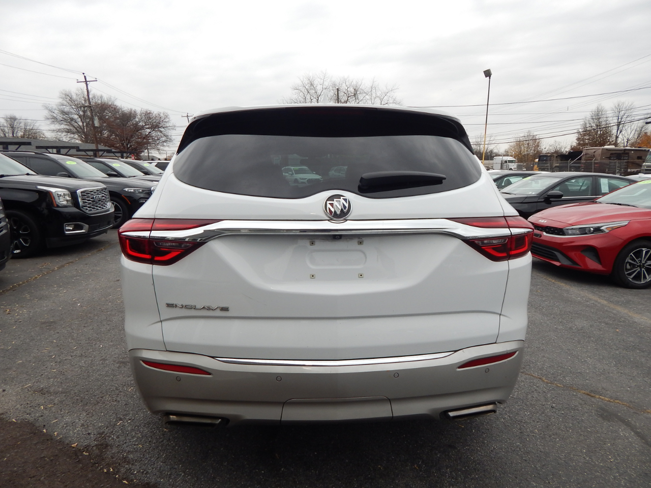 Buick Enclave Essence 2021