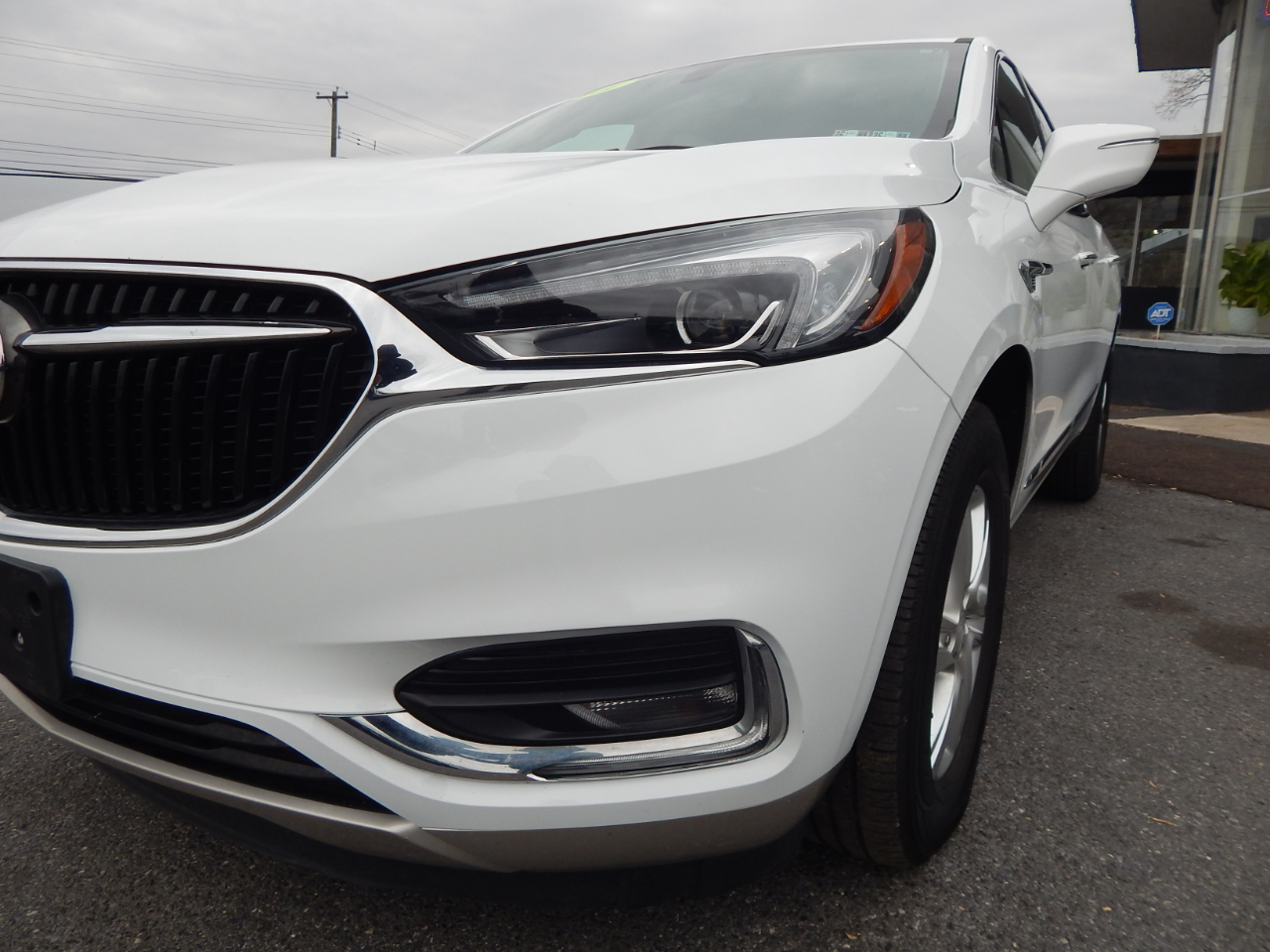 Buick Enclave Essence 2021