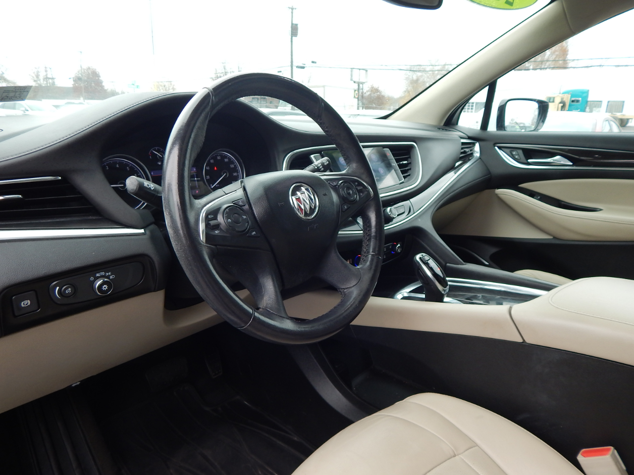 Buick Enclave Essence 2021