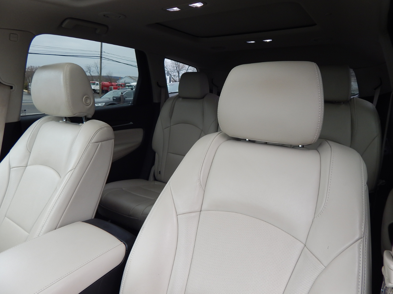 Buick Enclave Essence 2021