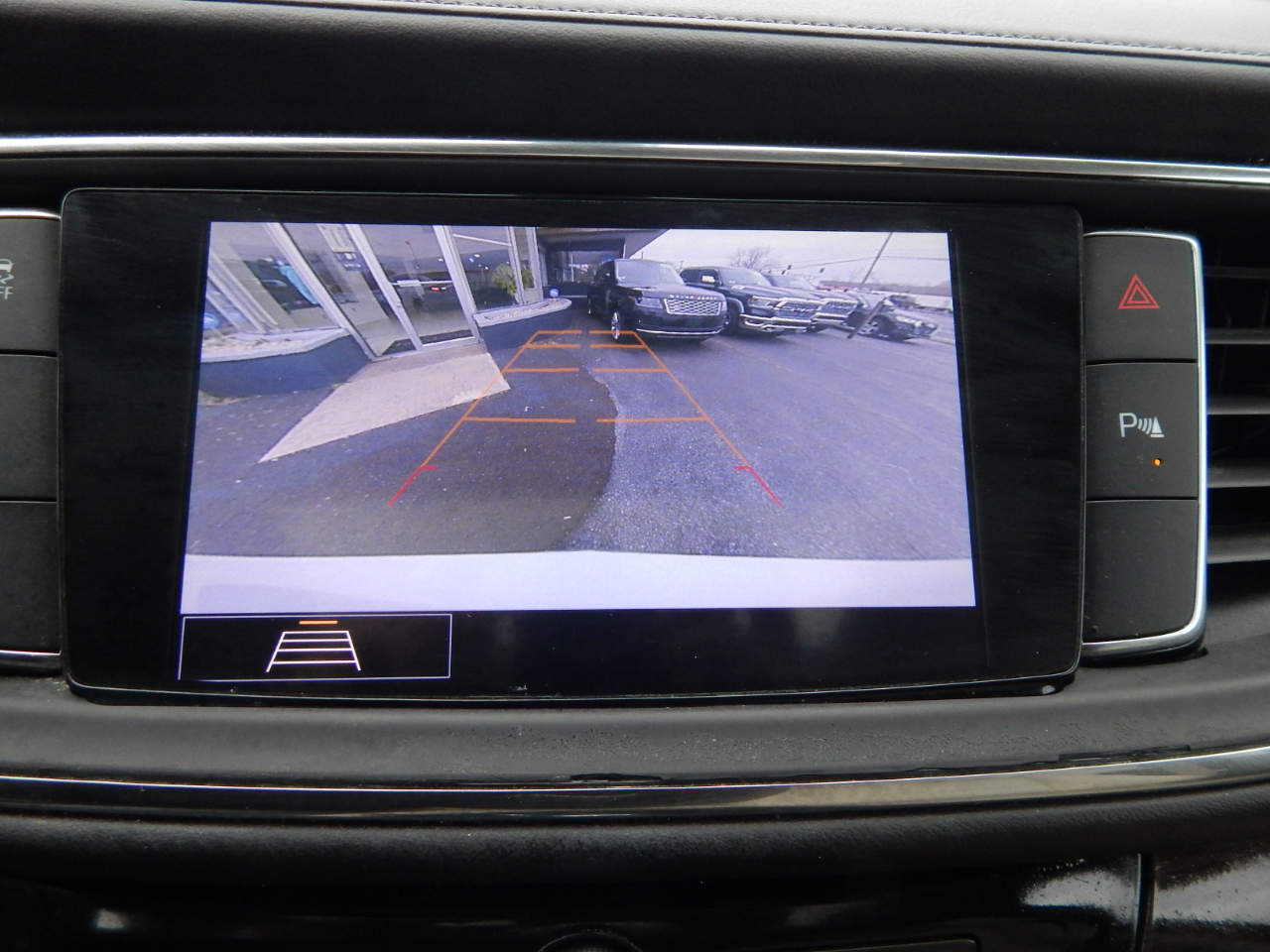 Buick Enclave Essence 2021