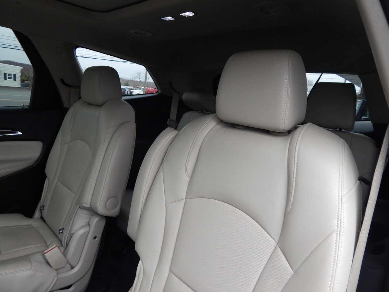 Buick Enclave Essence 2021