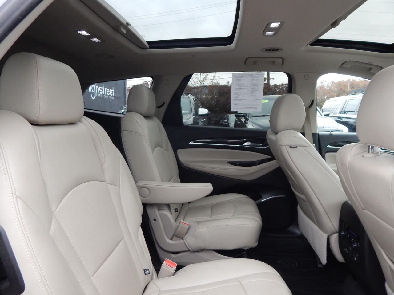 Buick Enclave Essence 2021