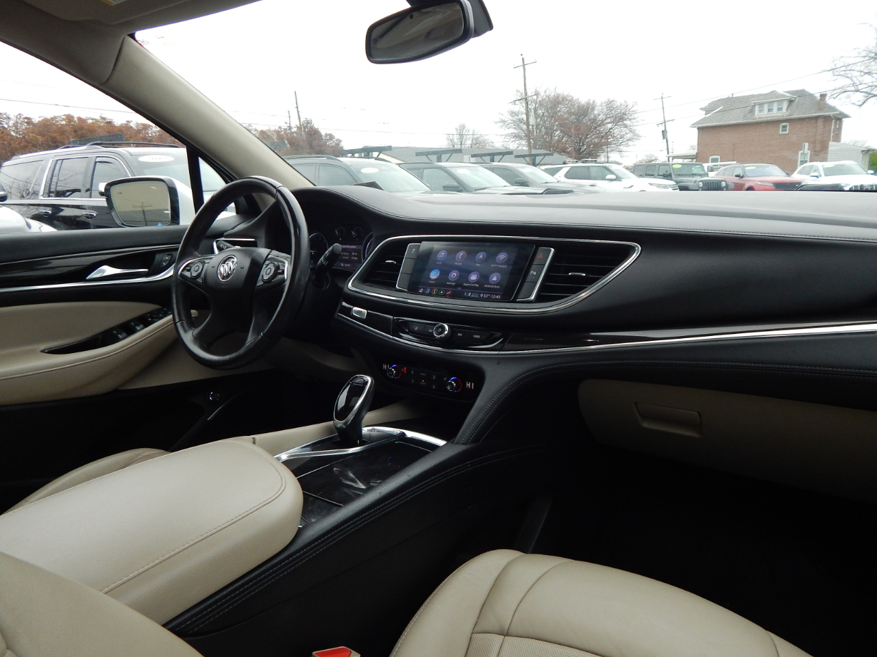 Buick Enclave Essence 2021